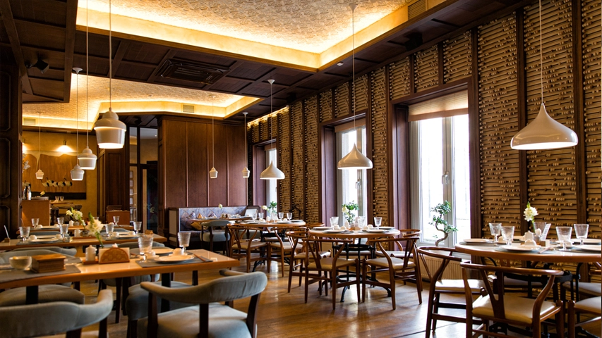 Cafe & Restaurant